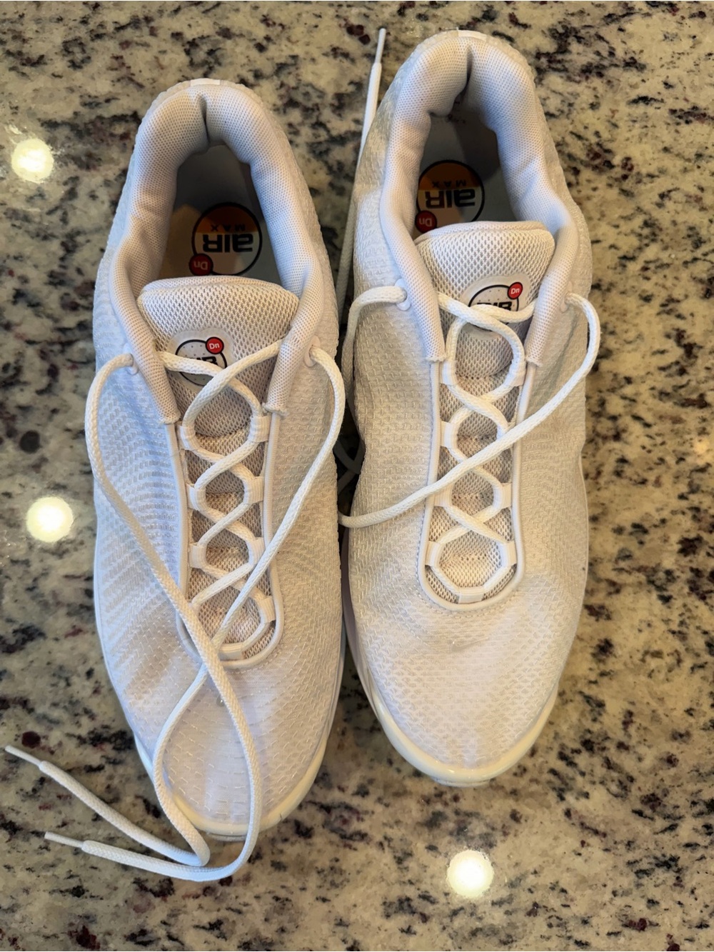 Men’s White Nike AirMax DN - Lightweight Breathable Runner - Picture 2 of 4